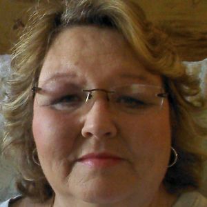 Meet your Posher, Pam